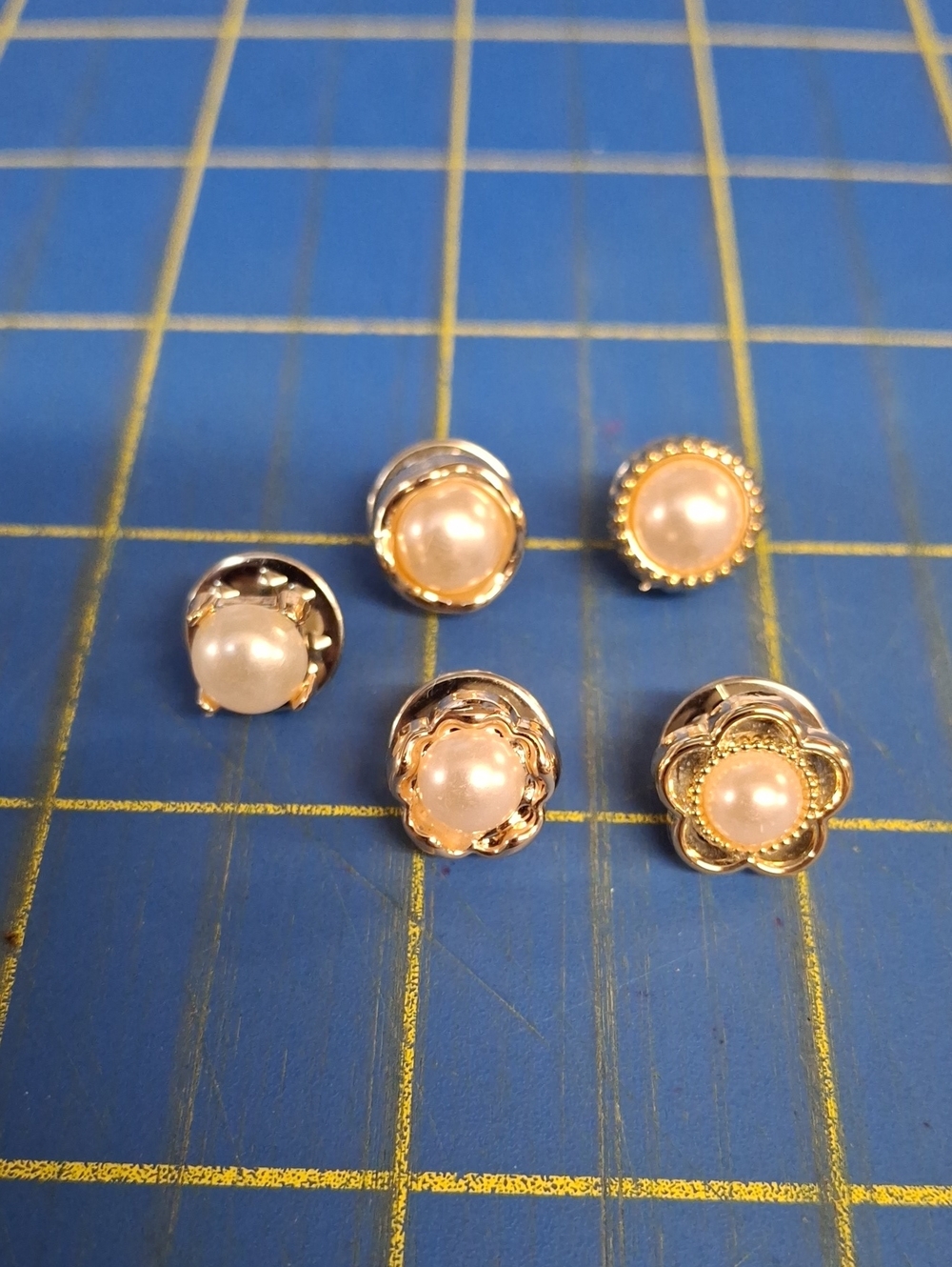 Faux Pearl Tack 0.25" Pin Gold Tone New Lot of 5 (#18)